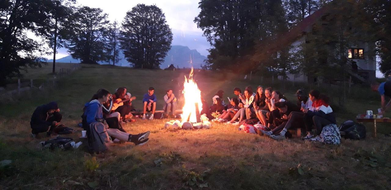 Hostel Highlander Zabljak  Exterior photo