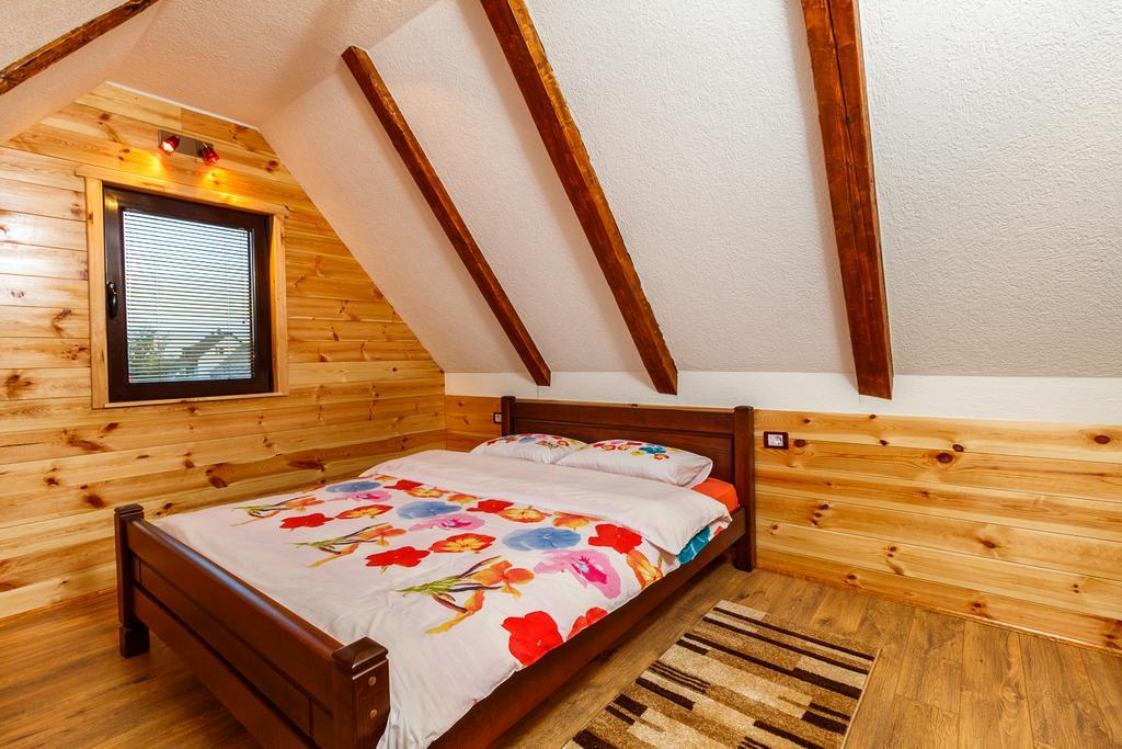 Hostel Highlander Zabljak  Exterior photo