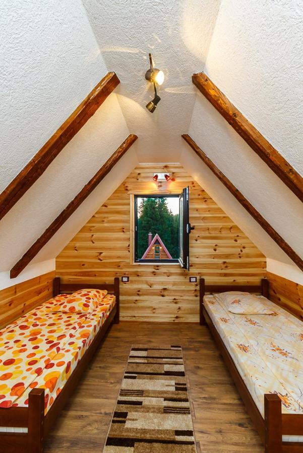 Hostel Highlander Zabljak  Exterior photo